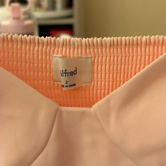 Aritzia Wilfred Free Novella Blush Midi Dress with Puff Sleeves - Picture 3 of 5